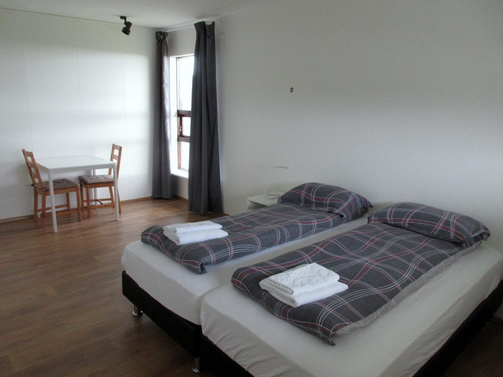 Rauthaberg II Guest House Raudaberg ภายนอก รูปภาพ